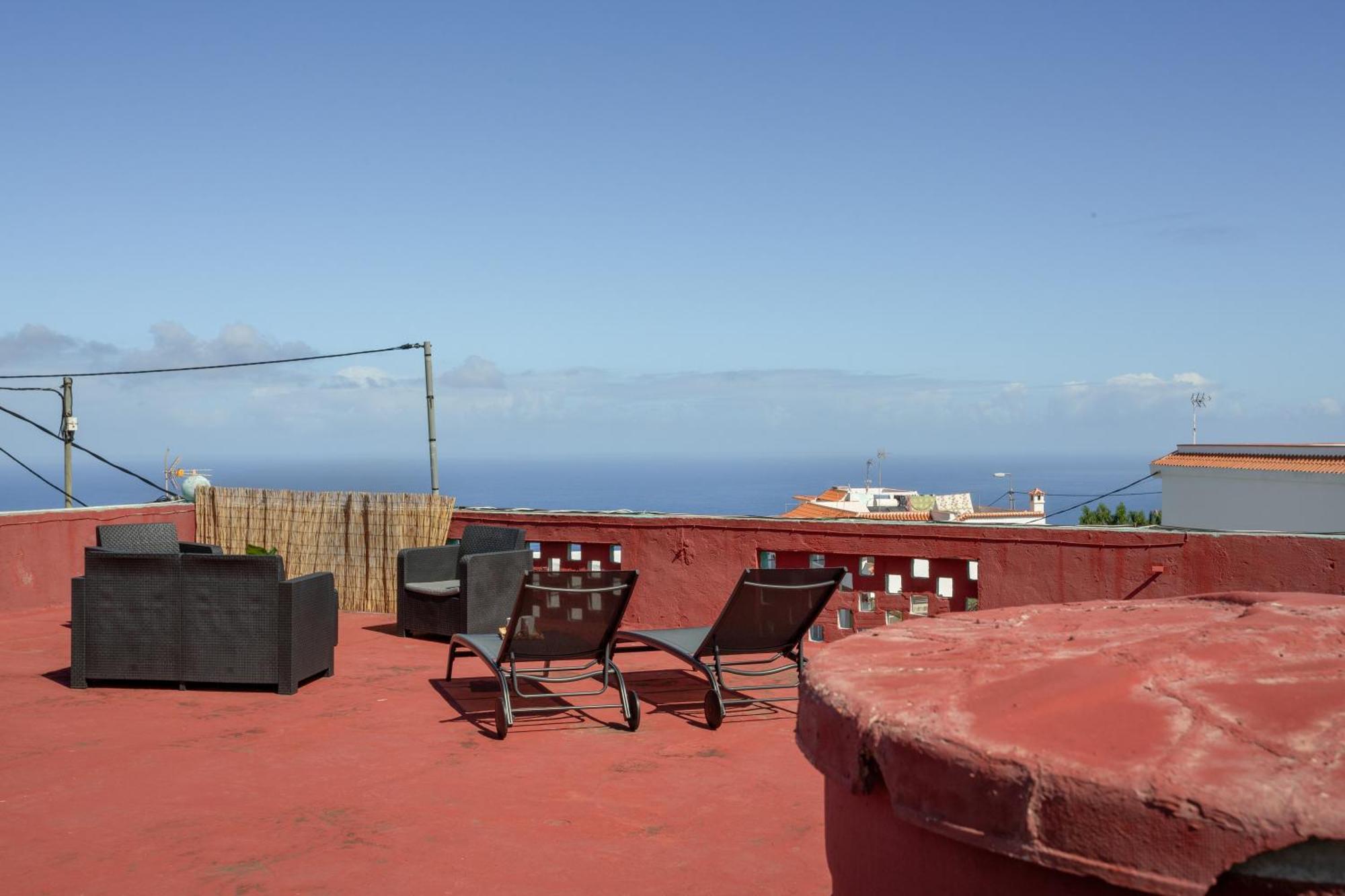 Un Jardin Al Mar Hotel Genovés Eksteriør billede